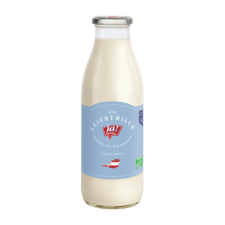 Bio-Leichtmilch in der Mehrwegflasche von Ja! Natürlich