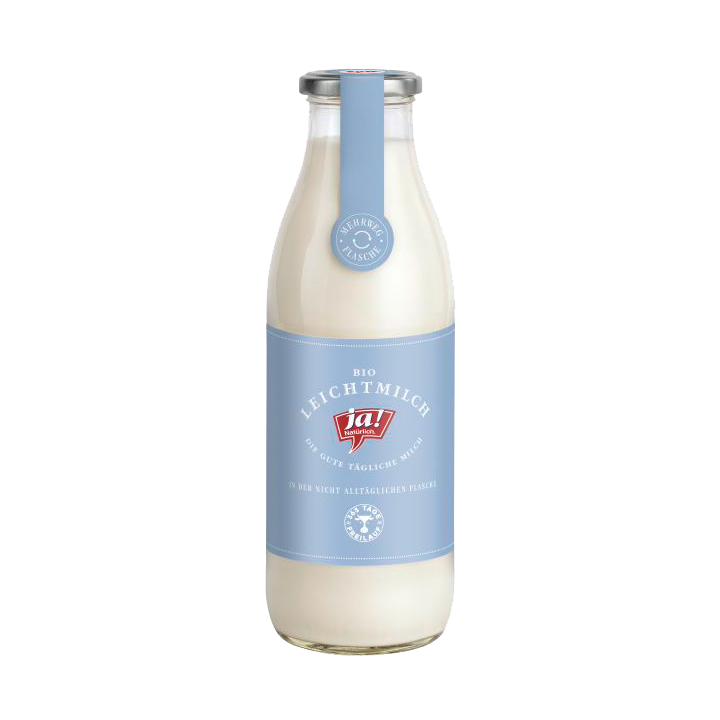 Bio-Leichtmilch in der Mehrwegflasche