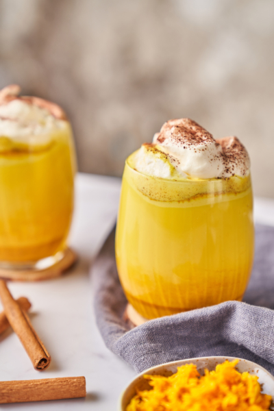 Goldene Milch