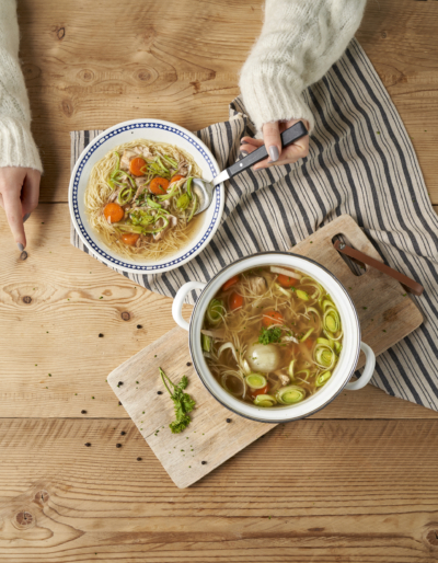 Hühnersuppe Wiesenhendl