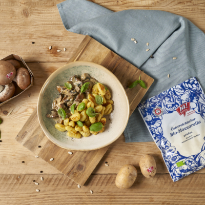 Bio-Gnocchi mit Champignons