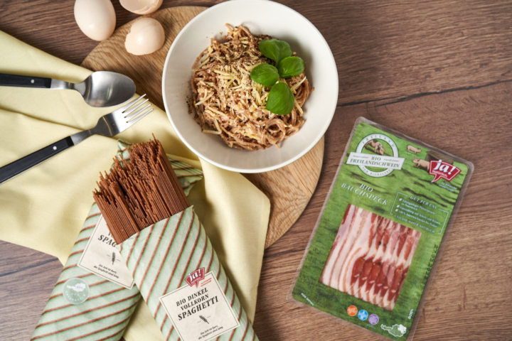 Spaghetti Carbonara mit Bauchspeck vom Freilandschwein