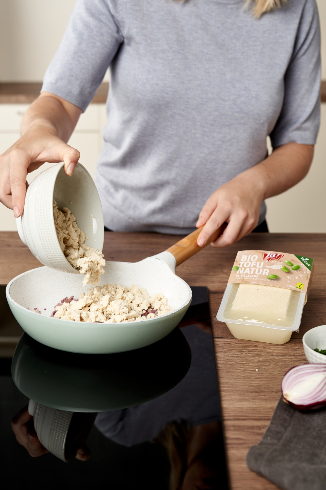 Woraus und wie wird Tofu gemacht?