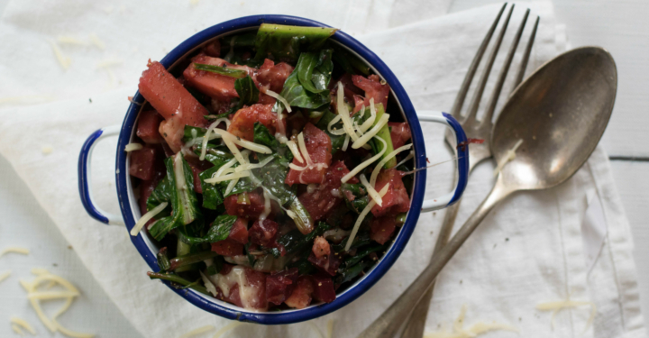 Winterliche Gemüsepfanne mit Puntarelle