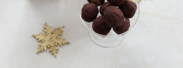 Süße Bio-Maroni Kugeln mit Schokolade