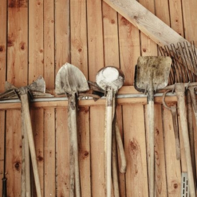 Arbeitsgeräte im Stall - Ja! Natürlich