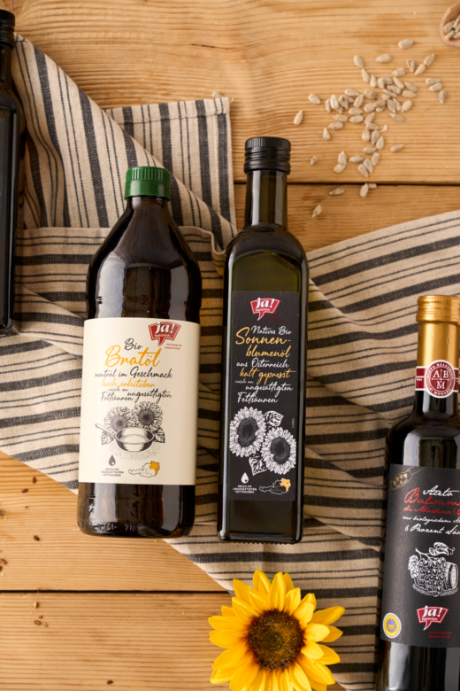 Ja! Natürlich Bio-Bratöl, Kürbiskernöl und Aceto Balsamico.