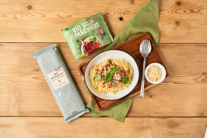 Spaghetti mit Bio-Soja Bolognese