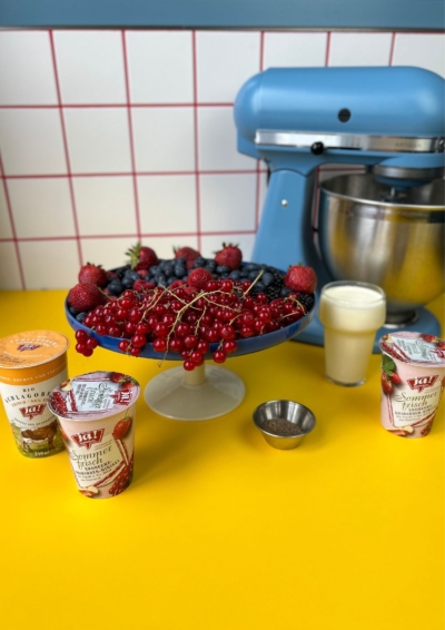 Joghurtbombe mit frischen Früchten | Rezept – Ja! Natürlich
