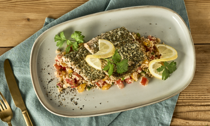 Bio-Seeforellenfilet mit Salat