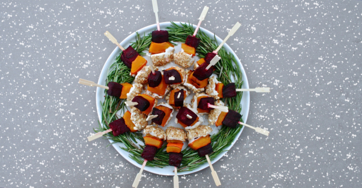 Vegane festliche Appetizer mit Kürbis und Roten Rüben