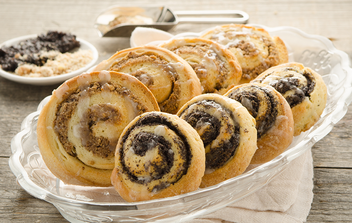 Zitronen-Nuss-Schnecken und Mohn-Topfen-Schnecken