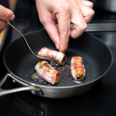 Peterwurzencremesuppe mit Speck-Datteln Marcel Drabits Ja! Natürlich