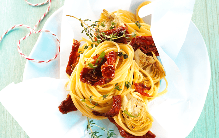 Spaghetti mit Soft-Tomaten in Pergament