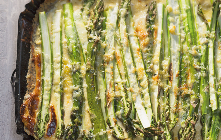 Spargel-Topfen-Tarte