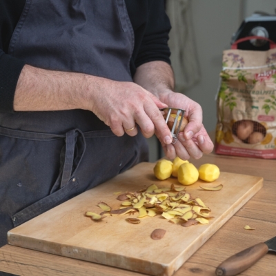 Geschmortes Weidejungrind mit Erdäpfel Pilz Roulade Marcel Drabits Ja! Natürlich