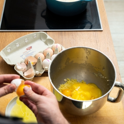 Geschmortes Weidejungrind mit Erdäpfel Pilz Roulade Marcel Drabits Ja! Natürlich