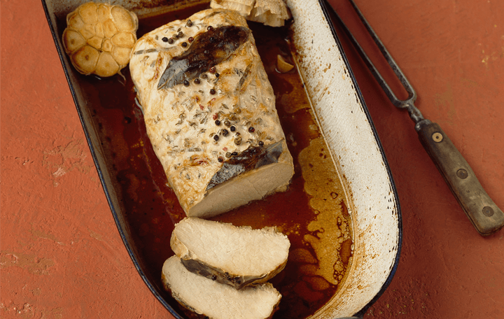 Schweinsbraten im Netz