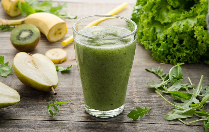 Power Smoothie mit Birne und Rucola