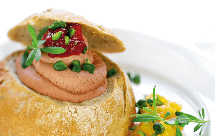 Hühnerleberschaum im Wachauer mit Marillenchutney