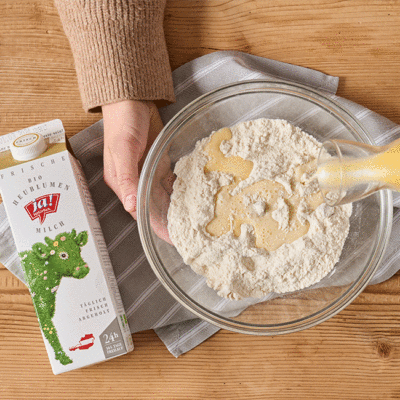 Zubereitung-Mohnschnecken-Blaumohn-Heublumenmilch