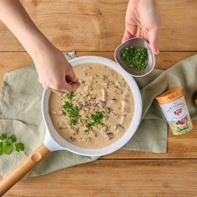 Spinat-Käse-Knödel Rezept Step 2 - Ja! Natürlich
