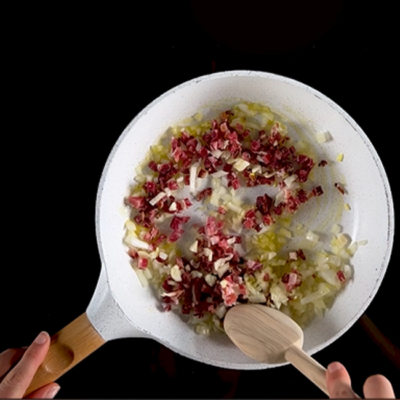 Erdäpfelknödel mit Spinat und Speckwürfel Rezept Step 1 - Ja! Natürlich