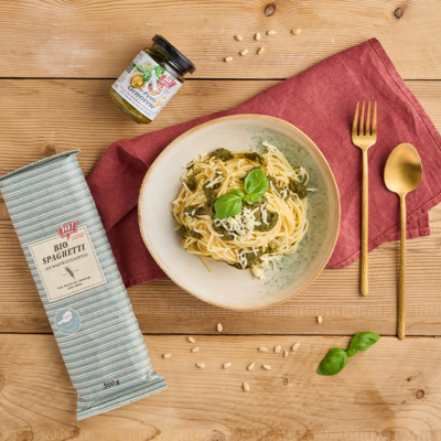 Spaghetti mit Pesto Genovese Rezept Step 1 - Ja! Natürlich