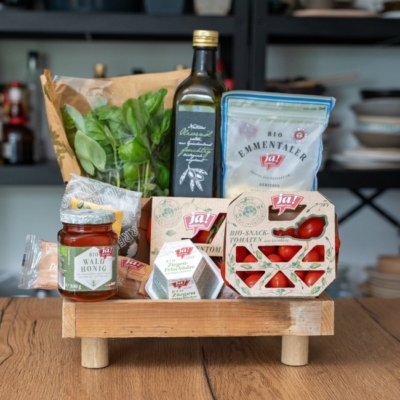 Bio Paradeiser Tatar mit Ja! Natürlich Bio-Rispentomaten