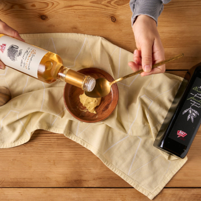 Bio-Rucola Salat mit Bio-Seeforelle von Ja! Natürlich