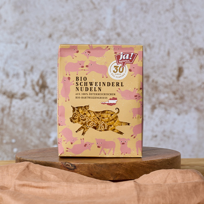 Schweinderlnudeln im 30 Jahre Special Design - Ja! Natürlich