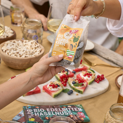 Gartenparty mit Ja! Natürlich Bio-Produkten