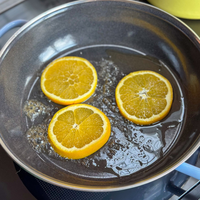 Bio-Tofu Obers Creme mit Erdäpfelknödel und Rotkraut von Ja! Natürlich