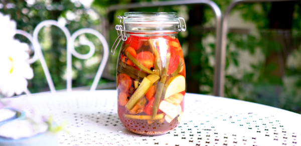 Eingelegter Gemüse-Mix