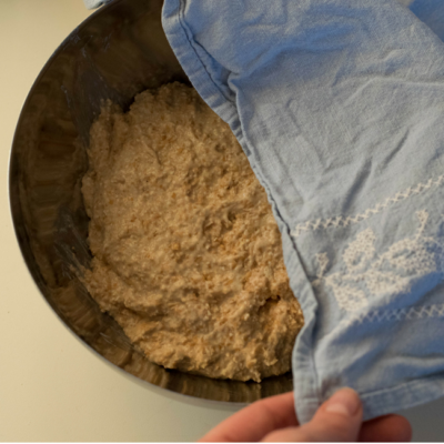 Eine Schüssel Bio-Teig.