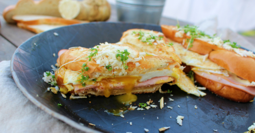 Bio-Sandwich mit Osterresten aus der Pfanne.