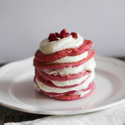Bio-Red-Velvet-Pancakes.