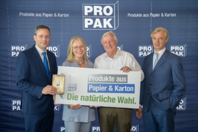 Martina Hörmer von Ja! Natürlich zu Gast bei Präsentation der Nachhaltigkeits-Charta von PROPAK