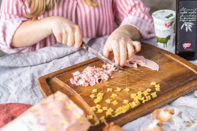 Schinken klein schneiden