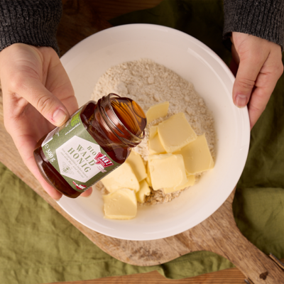 Bio-Winterzeit Joghurts Birnen Crumble