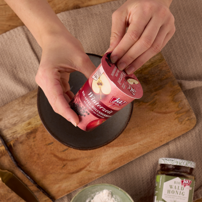 Bio-Bratapfel von Ja! Natürlich mit Winterzeit Joghurts
