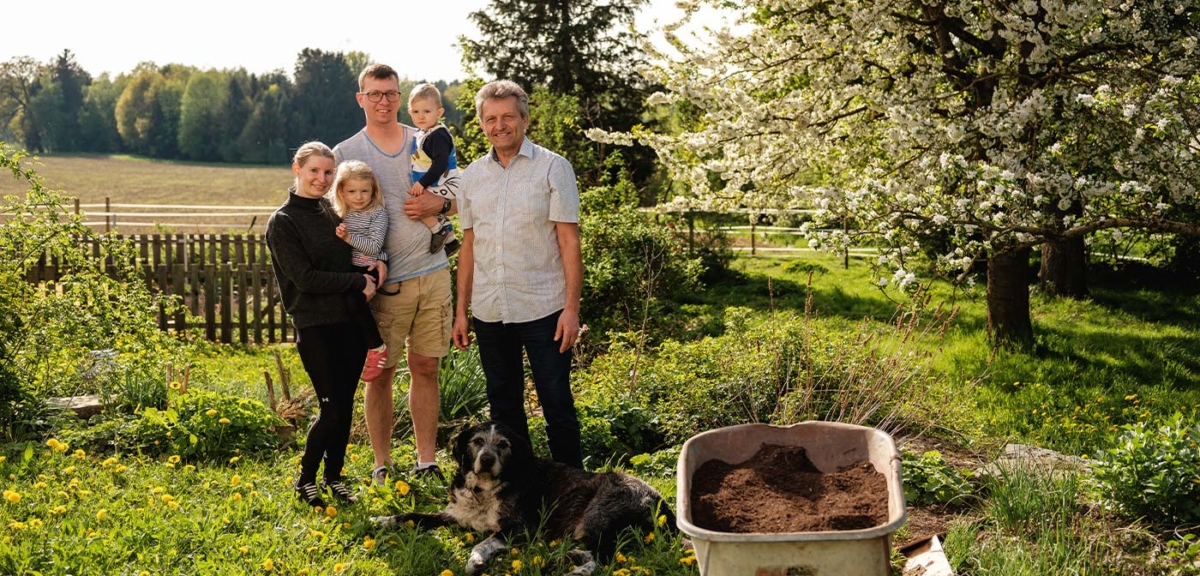 Bio-Bauer Liebl und seine Familie - Ja! Natürlich