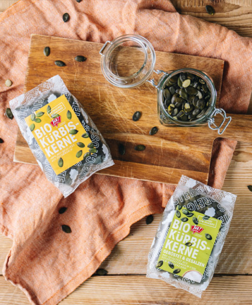 Bio-Kürbiskerne - Ja! Natürlich in einem Glas und die Verpackungen