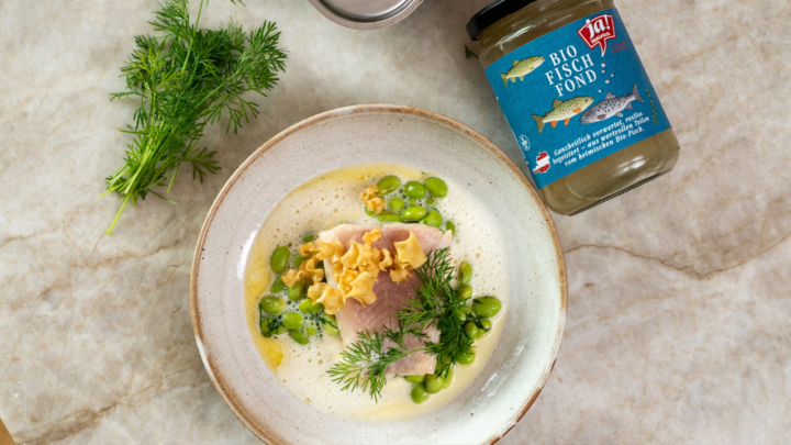 Gedämpfte Bio-Seeforelle mit Pastinake & Edamame