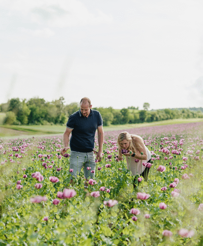 Hannes Seifried und seine Partnerin am ohnfeld