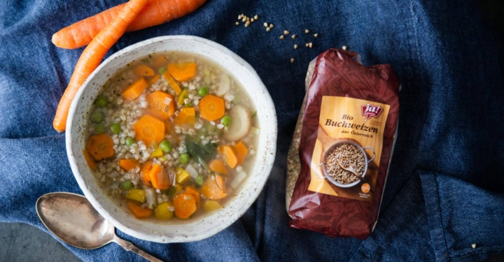 Gemüsesuppe mit Buchweizen