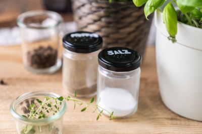 DIY-Salz- und Pfefferstreuer.