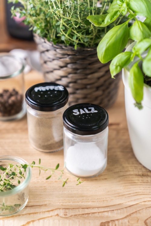 DIY-Salz- und Pfefferstreuer.