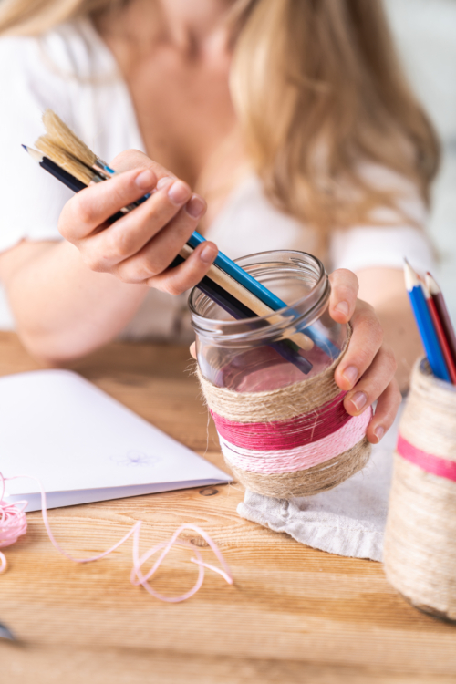 Ein DIY-Stiftehalter.