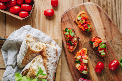 Zucchini-Paprika-Tomaten-Bruschetta.